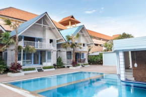 Seminyak Beach Hut